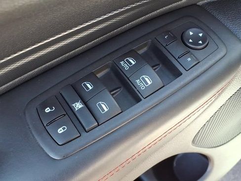 Used 2024 Dodge Durango GT AWD/4WD image 20