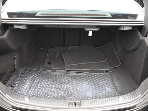Used 2022 Mercedes-Benz E 350 4MATIC Sedan image 13