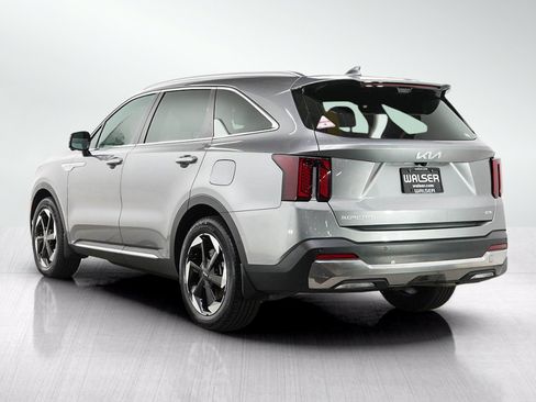 Used 2025 Kia Sorento SX Prestige AWD/4WD image 4