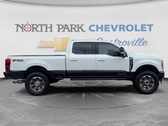Used 2024 Ford F250 King Ranch w/ FX4 Off-Road Package AWD/4WD image 2