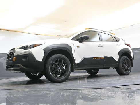 New 2026 Subaru Crosstrek 2.5i Wilderness image 38