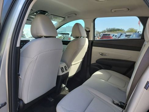 New 2026 Hyundai Tucson SEL FWD image 8