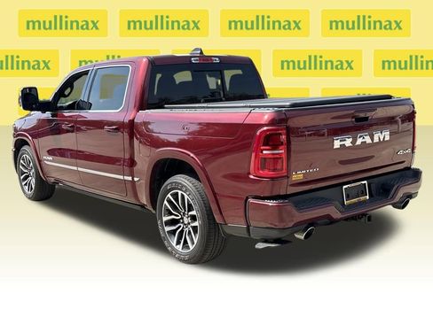 Used 2025 RAM 1500 Limited w/ Trailer Tow Group image 10