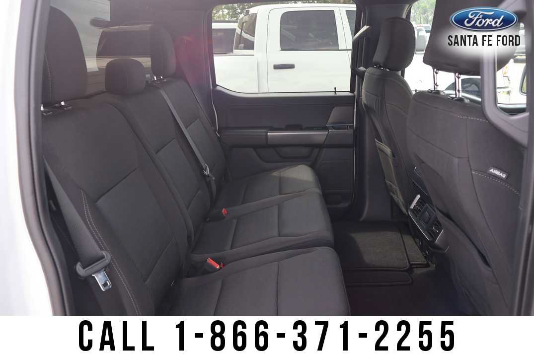 Used 2024 Ford F150 XLT w/ XLT Black Appearance Package RWD image 29
