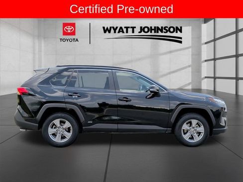 Certified 2024 Toyota RAV4 XLE AWD/4WD image 6