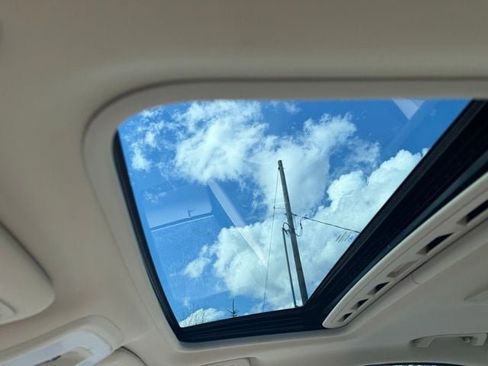 Used 2010 Volvo S80 3.2 image 22