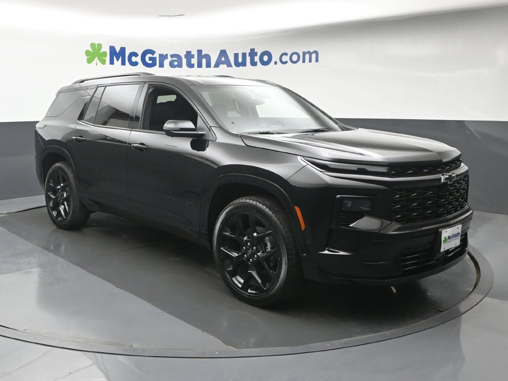 Used 2026 Chevrolet Traverse RS AWD/4WD image 2