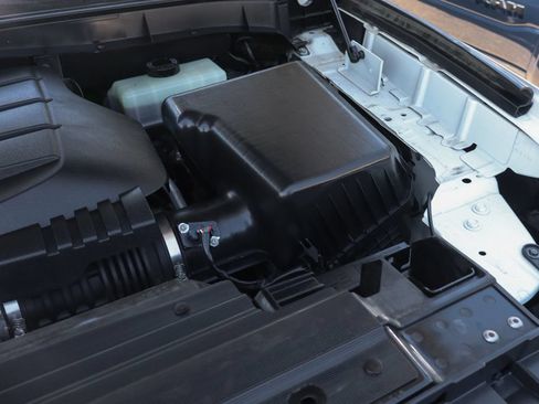 Used 2018 Nissan Titan PRO-4X AWD/4WD image 15