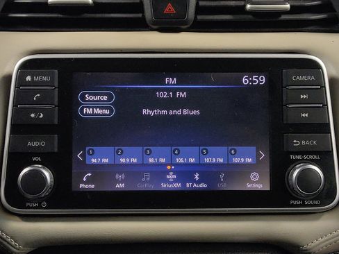 Used 2020 Nissan Versa SV FWD image 25