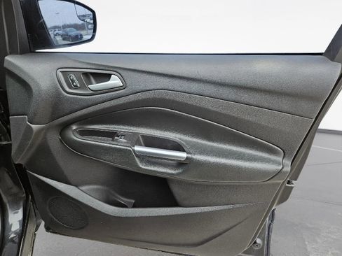 Used 2013 Ford Escape Titanium image 30