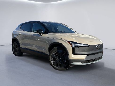 New 2026 Volvo EX30 Cross Country Ultra w/ Protection Package Premier image 2