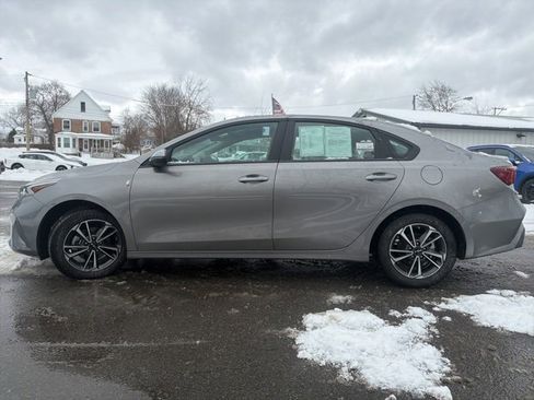 Certified 2023 Kia Forte LXS w/ LXS Technology Package image 6