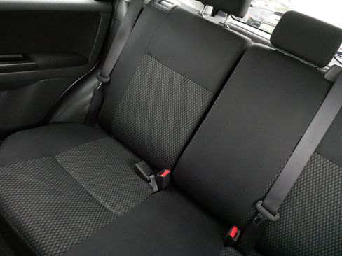 Used 2013 Suzuki SX4 Premium AWD/4WD image 12