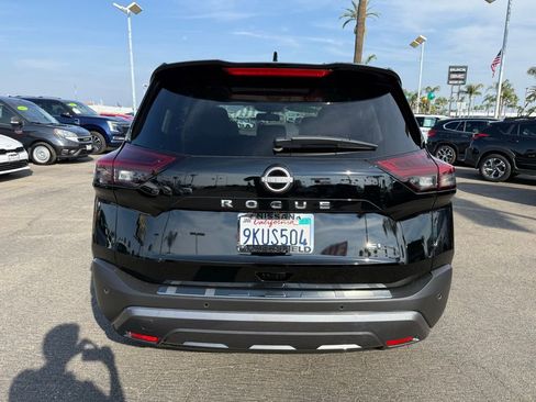 Certified 2023 Nissan Rogue SL w/ SL Premium Package image 5