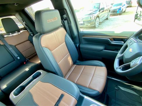 New 2026 Chevrolet Silverado 3500 High Country w/ Technology Package image 31