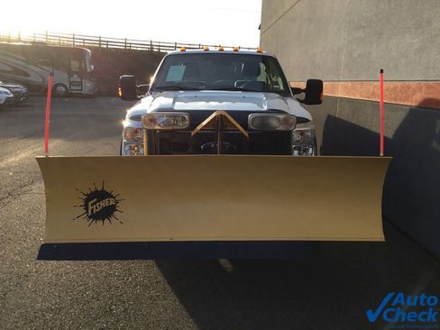 Used 2016 Ford F350 XL image 4