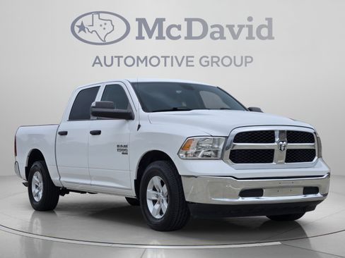 Used 2023 RAM 1500 Classic SLT w/ Trailer & Traction Group RWD image 10