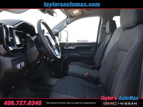 Used 2024 GMC Sierra 2500 SLE w/ SLE Value Package AWD/4WD image 6