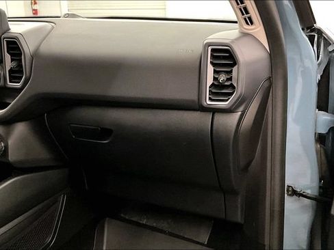 Used 2022 Ford Bronco Sport Outer Banks w/ Tech Package AWD/4WD image 18