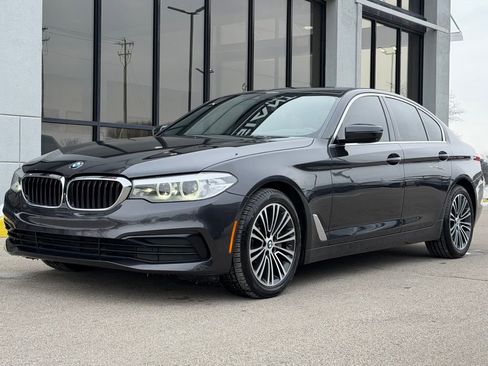 Used 2019 BMW 540i w/ Premium Package image 5