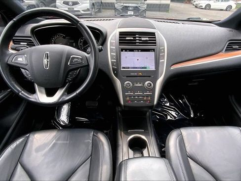 Used 2017 Lincoln MKC Select w/ Select Plus Package AWD/4WD image 15