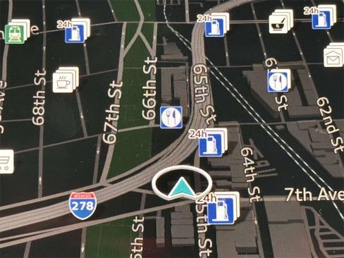 Used 2023 Audi Q3 2.0T Premium Plus w/ Premium Plus Package image 29