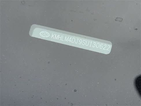 Certified 2025 Hyundai Elantra SEL image 28