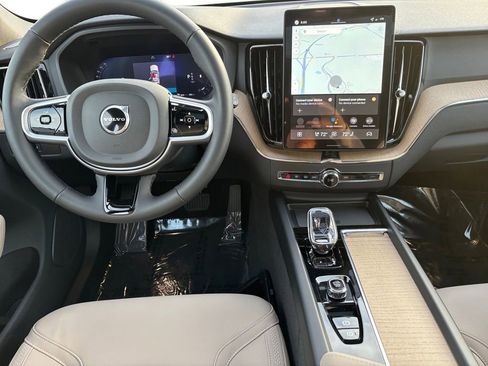 New 2026 Volvo XC60 B5 Plus w/ Protection Package Premier image 8