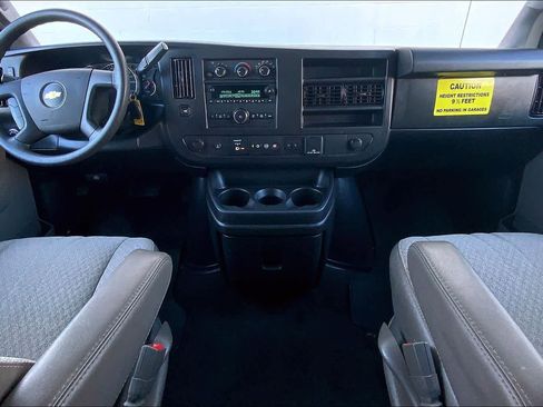 Used 2020 Chevrolet Express 3500 LT w/ LT Preferred Equipment Group RWD image 10