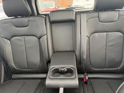 New 2026 Jeep Grand Cherokee Limited AWD/4WD image 15