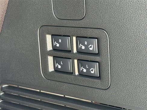 New 2026 Nissan Armada Platinum w/ Convenience Package image 13