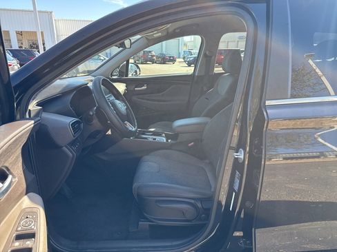 Used 2020 Hyundai Santa Fe SE image 10