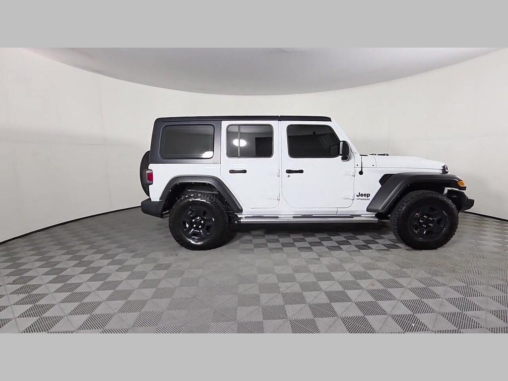 Used 2022 Jeep Wrangler Unlimited Sport AWD/4WD image 35