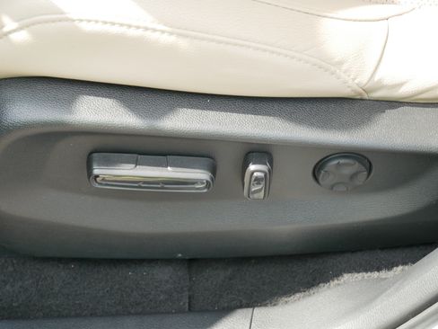 Used 2019 Honda CR-V Touring image 20