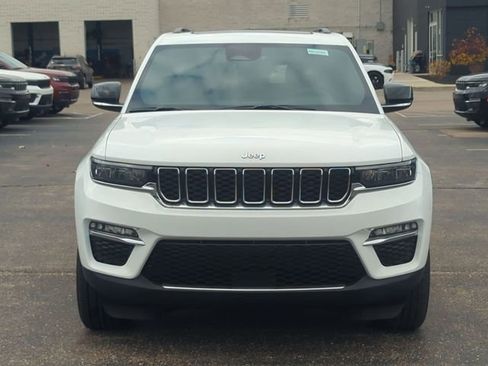 Used 2024 Jeep Grand Cherokee Limited 4xe AWD/4WD image 8