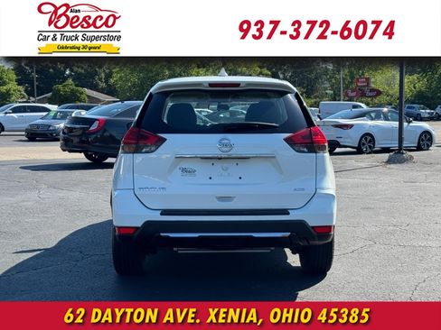 Used 2017 Nissan Rogue S AWD/4WD image 5