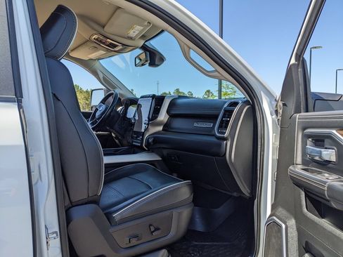 Used 2023 RAM 2500 Laramie AWD/4WD image 46