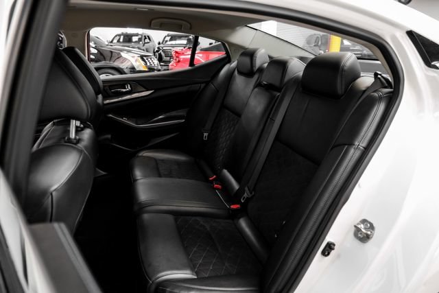 Used 2018 Nissan Maxima SR w/ Midnight Edition FWD image 37