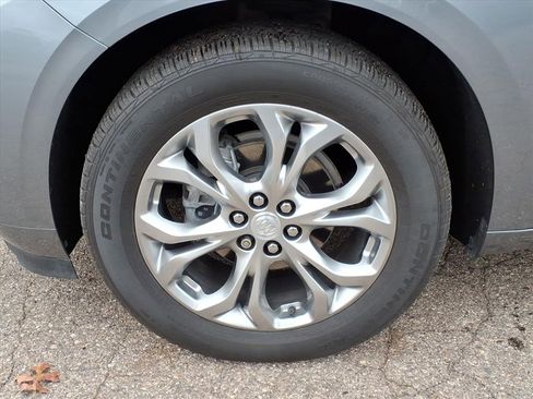 Used 2021 Buick Enclave Avenir w/ Avenir Technology Package image 9