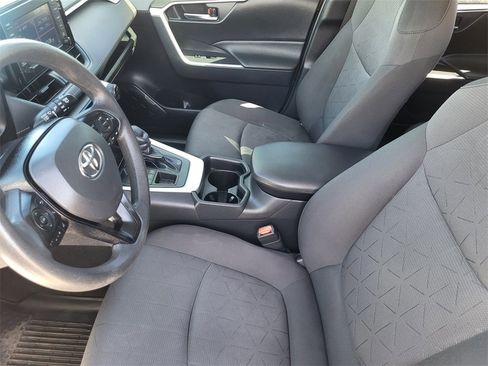 Used 2019 Toyota RAV4 XLE w/ All Weather Liner Package image 18