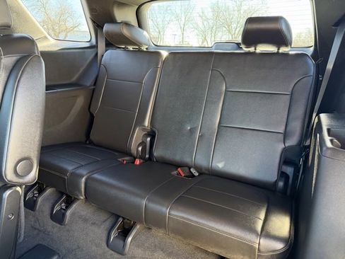 Used 2023 Chevrolet Traverse LT w/ LPO, Floor Liner Package image 13