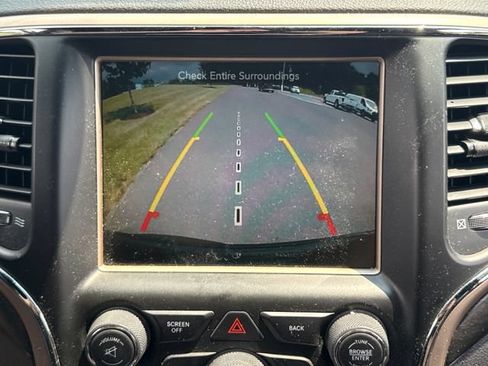 Used 2016 Jeep Grand Cherokee Laredo w/ Quick Order Package 23E AWD/4WD image 27