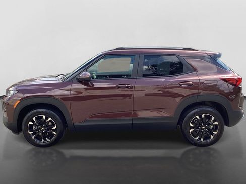 Used 2022 Chevrolet TrailBlazer LT w/ Convenience Package AWD/4WD image 8