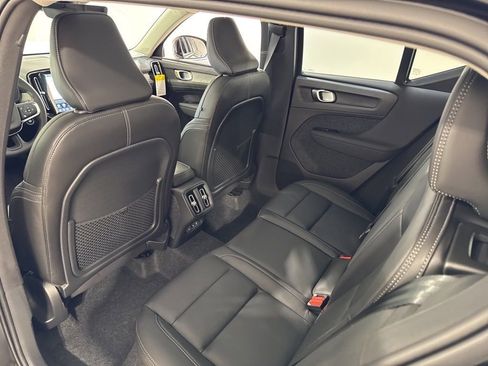 New 2026 Volvo XC40 B5 Plus w/ Climate Package AWD/4WD image 21