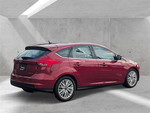 Certified 2017 Ford Focus Titanium w/ Titanium Technology Package image 3