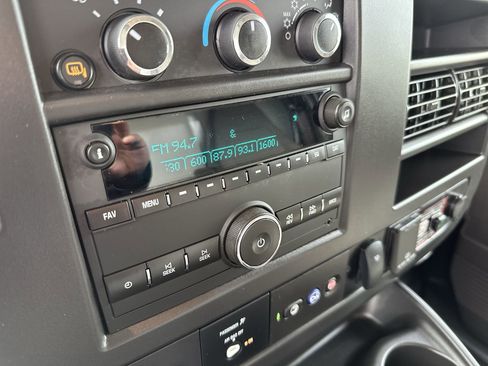 New 2025 GMC Savana 3500 w/ Power Convenience Package RWD image 16