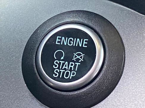 Used 2019 Ford Escape SEL image 19