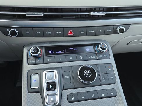 Used 2023 Hyundai Palisade Limited image 25