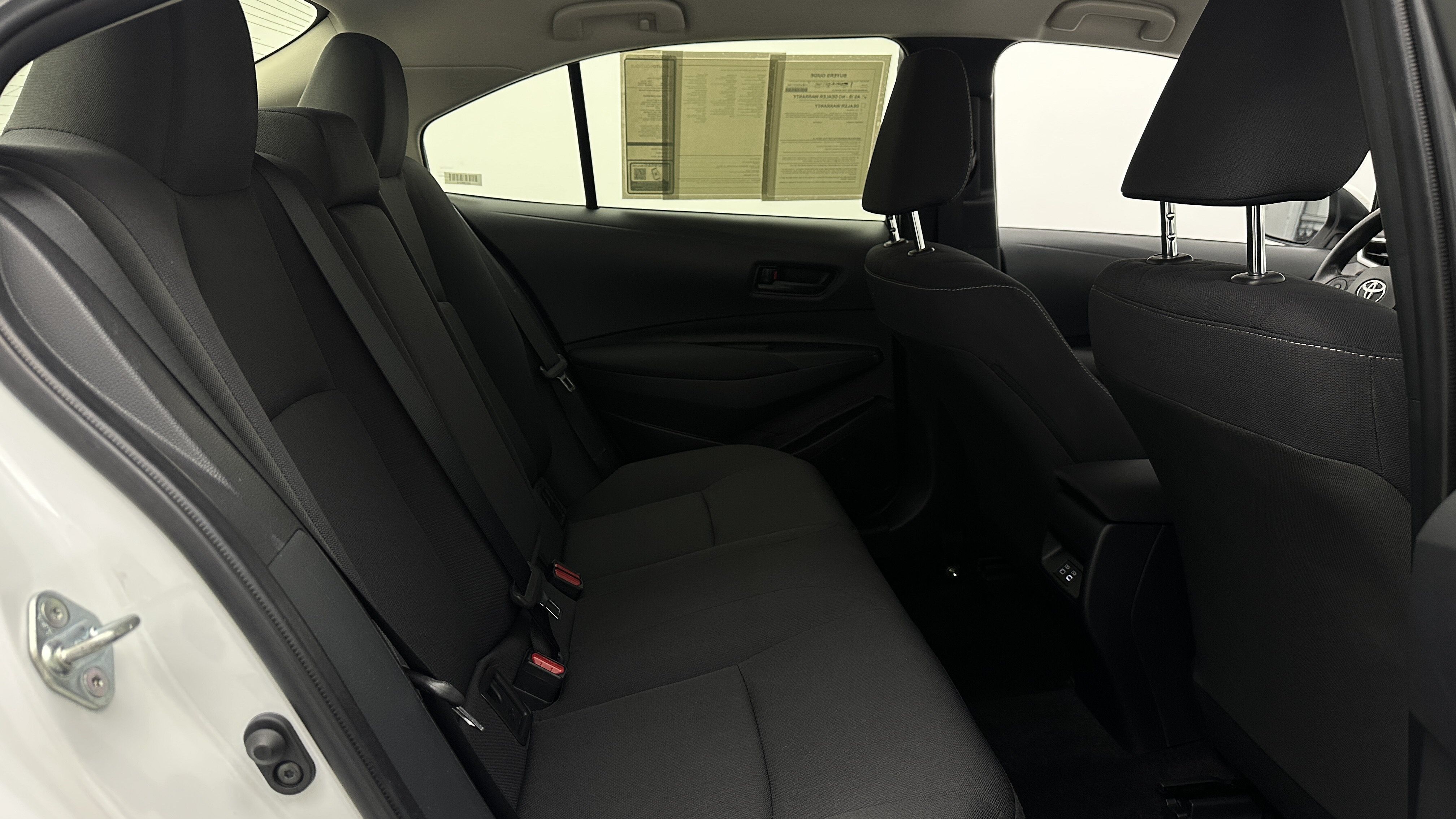 Used 2026 Toyota Corolla LE FWD image 32