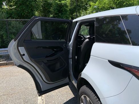 Certified 2024 Land Rover Range Rover Evoque S image 15